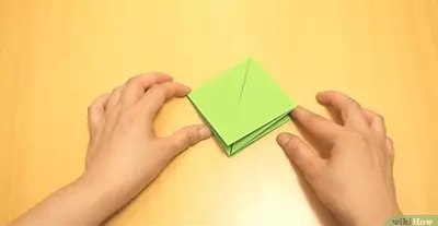 Fitur Origami: Cara nggawe kothak kertas nganggo tangan sampeyan dhewe kanthi tutup? Cara melu kucing-kucing ing rencana kasebut? Paket Origami Paling Gampang ing pandhuan langkah-langkah tanpa lem 26986_45