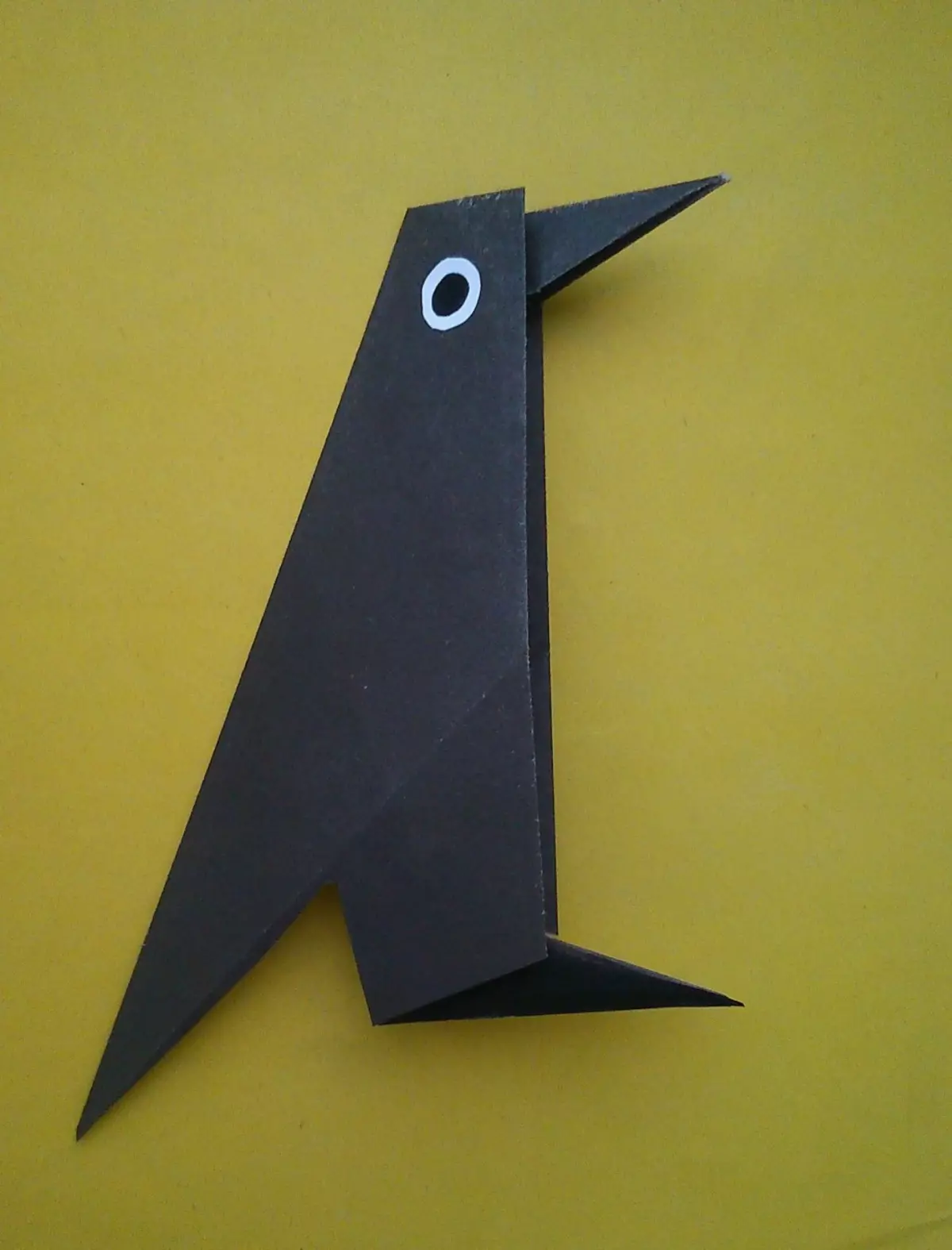 Оригами грачи в подготовительной группе. Оригами птица. Оригами Грач. Грач поделка из бумаги. Конструирование Грач.