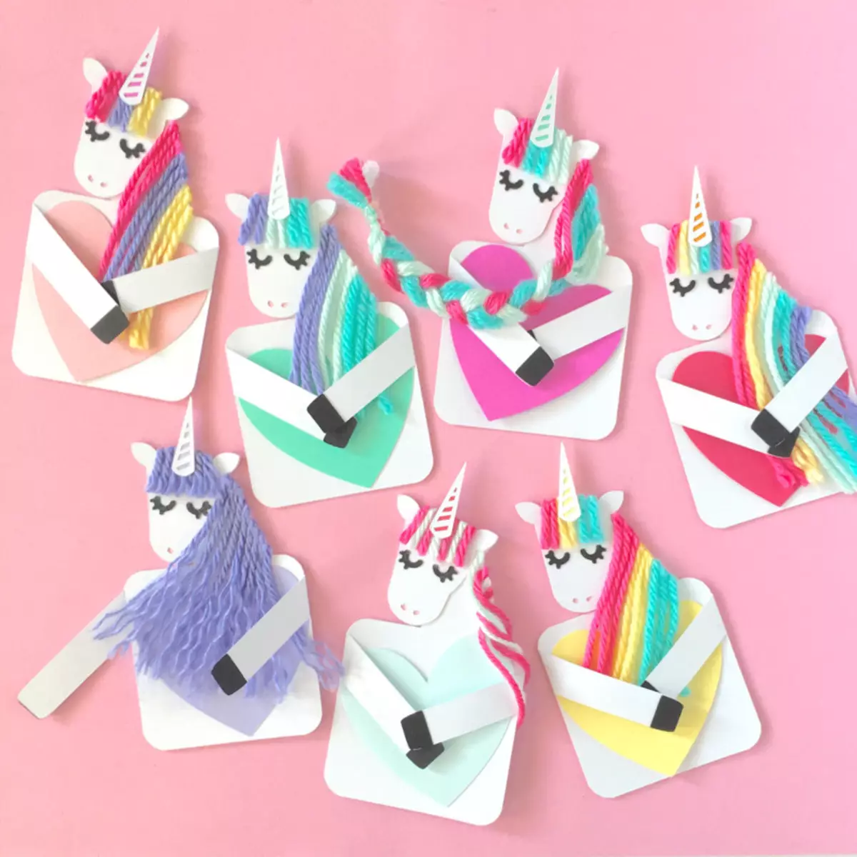 Origami „Unicorn”: hogyan lehet azt a papírt a program a gyerekekkel? Hogyan készítsünk egy fej egyszerű? A szakaszos moduláris origami kezdőknek 27002_12