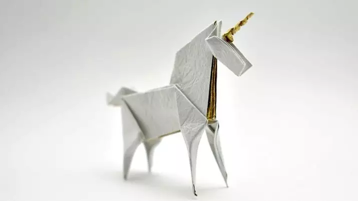 Origami «Unicorn»: πώς να το κάνετε από χαρτί, ανάλογα με το σχήμα με τα παιδιά; Πώς να κάνει ένα κεφάλι εύκολο; Σταδιακή modular origami για αρχάριους 27002_2