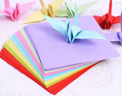 Origami „Unicorn”: hogyan lehet azt a papírt a program a gyerekekkel? Hogyan készítsünk egy fej egyszerű? A szakaszos moduláris origami kezdőknek 27002_26
