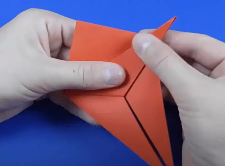 Оригами «Тікұшақ»: Қадамдық нұсқауларға қалай құруға болады? Модульдік оригами, балаларға арналған әскери тікұшақ түріндегі қолөнер схемасы 27005_11