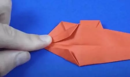 Оригами «Тікұшақ»: Қадамдық нұсқауларға қалай құруға болады? Модульдік оригами, балаларға арналған әскери тікұшақ түріндегі қолөнер схемасы 27005_18
