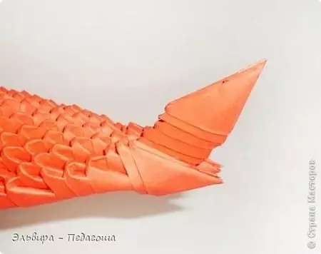 Оригами «Тікұшақ»: Қадамдық нұсқауларға қалай құруға болады? Модульдік оригами, балаларға арналған әскери тікұшақ түріндегі қолөнер схемасы 27005_33