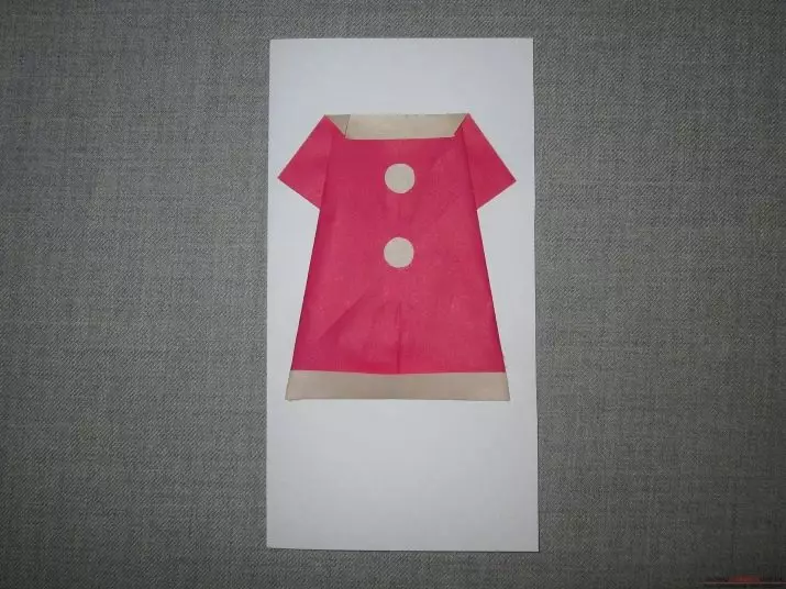 紙の折り紙「ドレス」：子供のためのスキーム。どのように3月8日にお母さんのステップバイパスのためのあなた自身の手で折り紙を作るには？指示に従ってドレスケースを折るする方法？ 27013_36