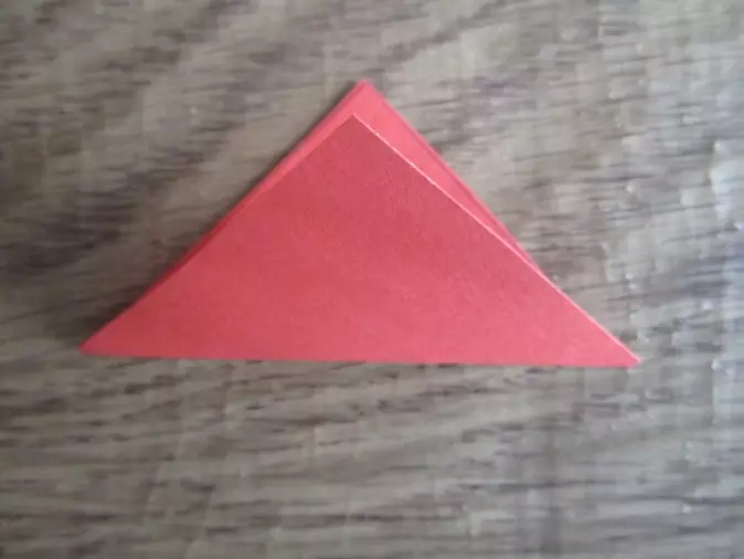 Origami „Karanfil”: kako napraviti cvijet papira s djecom na korak-po-korak upute sa svoje ruke? Proizvodnja modularni origami 23. veljače 27021_35