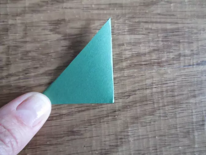 Origami „Karanfil”: kako napraviti cvijet papira s djecom na korak-po-korak upute sa svoje ruke? Proizvodnja modularni origami 23. veljače 27021_50