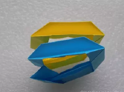 Origami-Antistress: Toy-transformator iz papirja A4, lahka zložljiva shema brez lepila. Kako narediti različne zanimive obrti? 27030_22