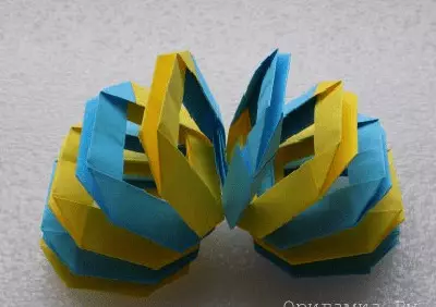 Origami antistress: qho khoom ua si transformer ntawm A4 ntawv, khaub-ncaws nyias phased folding Circuit Court tsis muaj cov kua nplaum. Yuav ua li cas ua tau ntau yam nthuav crafts? 27030_23