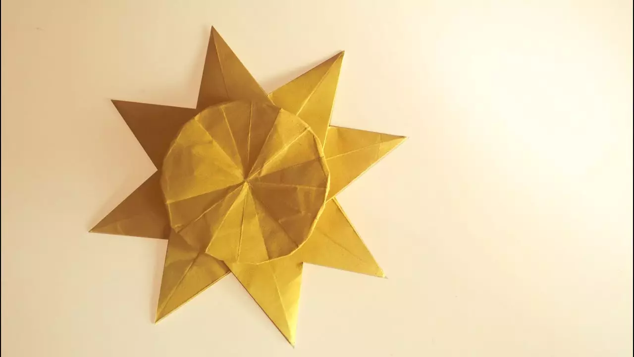 Origami «Արեւ»: արեւ folded ներդաշնակ թղթի երեխաների հետ քայլ առ քայլ: Ինչպես կատարել մի մոդուլային նավեր, ըստ սխեմայի Ձեր սեփական ձեռքերով. 27033_5