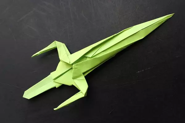 Origami จากกระดาษสำหรับเด็กอายุ 8-9 ปี: โครงร่างแสงแบบทีละขั้นตอนสำหรับเด็กผู้ชายและงานฝีมือสำหรับเด็กผู้หญิงด้วยมือของตัวเองความคิดที่เรียบง่ายสำหรับผู้เริ่มต้น 27047_3
