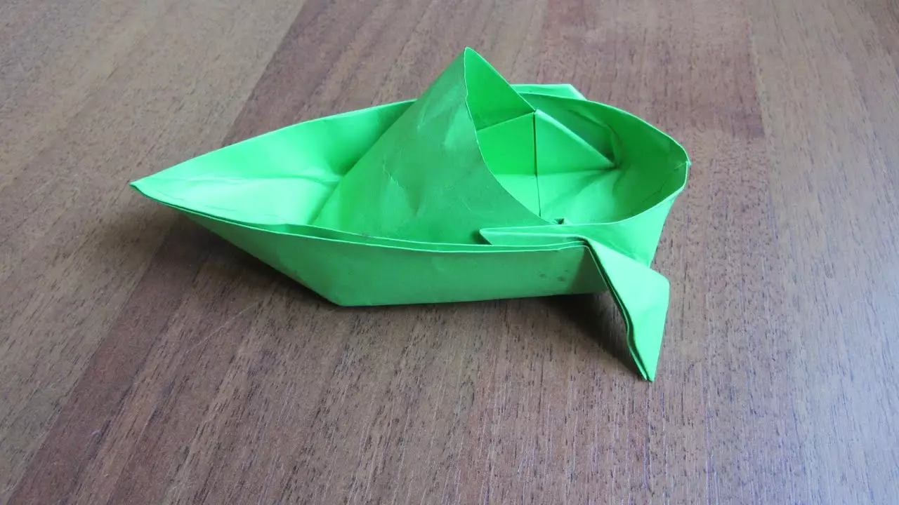 Арыгамі «Лодка»: схемы складання лодочек з паперы для дзяцей. Як пакрокава зрабіць простую лодку з ветразем сваімі рукамі пачаткоўцам? 27054_3