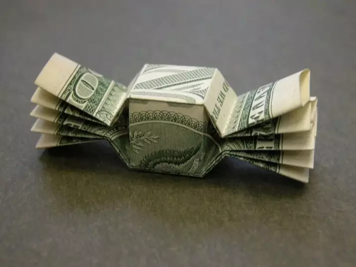 Origami dari uang: hati dari tagihan tunai dan kemeja, bunga sesuai dengan skema dan berpakaian dengan tangan Anda sendiri dari 5.000 rubel. Bagaimana cara melipat kupu-kupu? 27064_2
