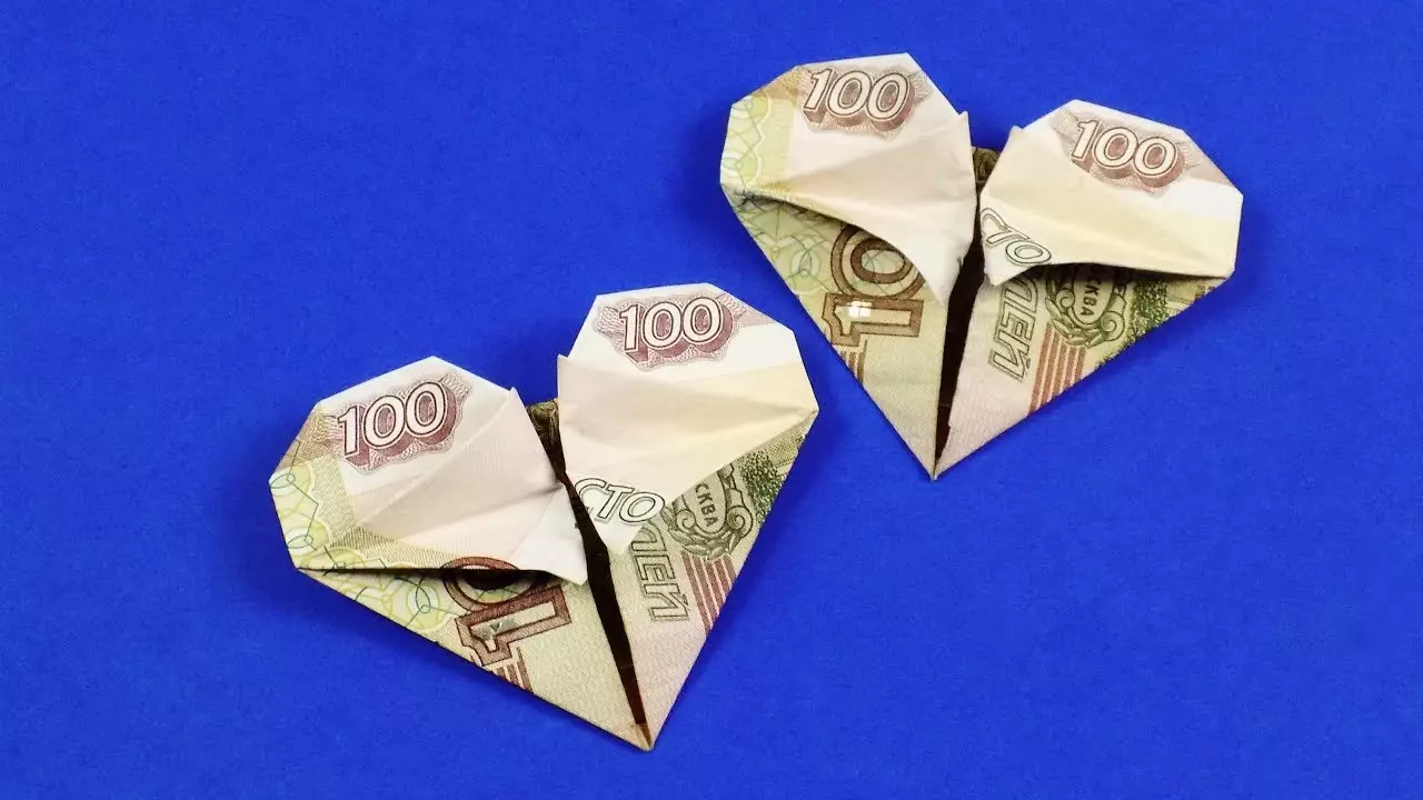 Origami ຈາກເງິນ: ຫົວໃຈຈາກໃບບິນຄ່າເງິນສົດແລະເສື້ອ, ດອກໄມ້ຕາມແຜນການແລະການແຕ່ງຕົວດ້ວຍມືຂອງທ່ານອອກຈາກ 5000 ຮູເບີນ. ວິທີການພັບ butterfly? 27064_9