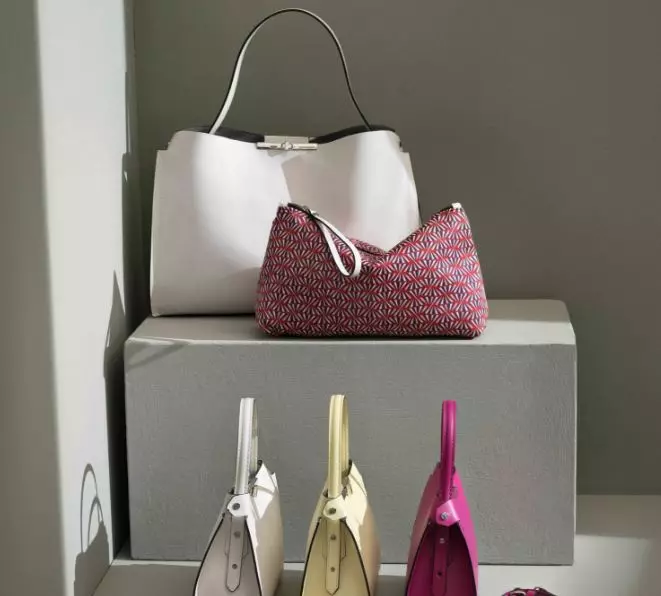 Bags Gianni Chiarini (55 şəkil): Qadın modelləri, xüsusiyyətləri və üstünlükləri 2708_30