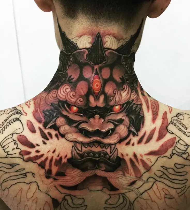 Tatuointi japanilaisten naamioiden muodossa: demonit ja niiden merkitykset. Tatuoinnit luonnokset Japanin naamioissa. Tatuointi 