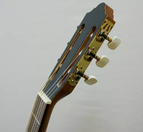 Cremona gitara: Strunal acoustic gitara ug classic RM Rosa, electric guitars ug baho gitara, electro-acoustic Czech nga gitara ug modelo review 27109_21