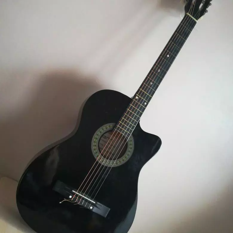Denn Guitars: Acoustic DCG395 ak DCG390, SB100 BK Guitar Bass ak klasik, DCG230 ak lòt modèl 27121_5