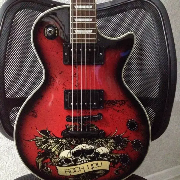 Zombie Gitars: Elechitars and Bass Gitaren, EDG-45 en JS-1, V-165 en RMB-50, andere modellen 27124_9