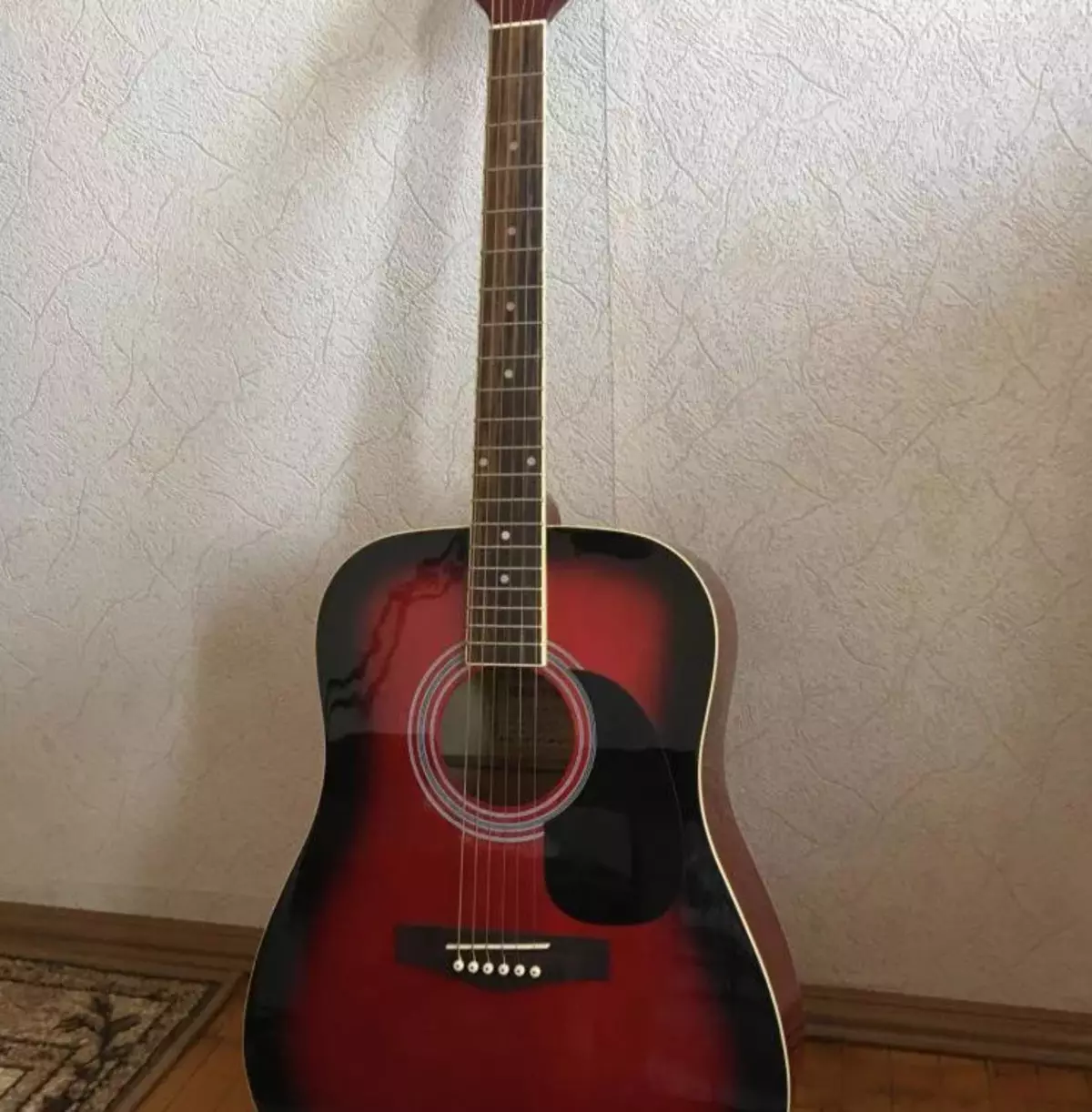 Martinez guitars: ବିଦ୍ୟୁତ୍ ଏବଂ କ୍ଲାସିକ୍, ଦେଶ-ପ୍ରଯୋଜକ, W-91c BK ଓ W-124 ଖ୍ରୀ.ପୂ. / N, acoustics W-164 P / SB ଏବଂ ଅନ୍ୟାନ୍ୟ ମଡେଲ, ସମୀକ୍ଷା 27152_3
