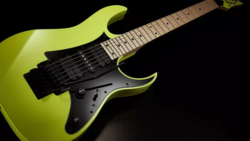Ibanez китари: бас китари и електро-акустични, полу-акустични китари и класически, GIO и SR300, GSR200 и V50NJP, други модели
