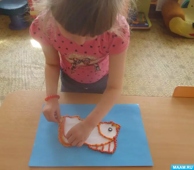 Muovi mosaiikki: perhonen mallinnus lapsille, mosaiikki kuva. Kuinka veistää kalaa? 27167_18