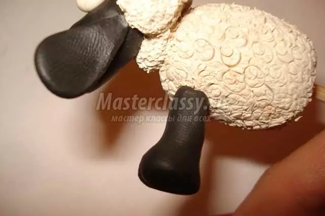 Plasticine lambs at tupa: Paano gumawa ng isang tupa sa mga bata hakbang-hakbang? Shadpno Baran Shadow 27175_29