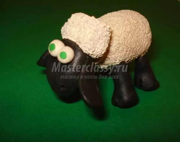 Plasticine lambs at tupa: Paano gumawa ng isang tupa sa mga bata hakbang-hakbang? Shadpno Baran Shadow 27175_33