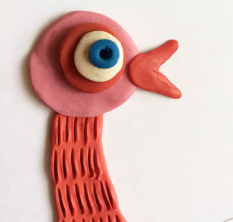 Peacock từ plasticine: Làm thế nào để bị bệnh với những vết sưng và làm với lá? Peacock trên các tông làm nó một giai đoạn. Peacock Peacock Masking cho trẻ em từng bước 27194_19