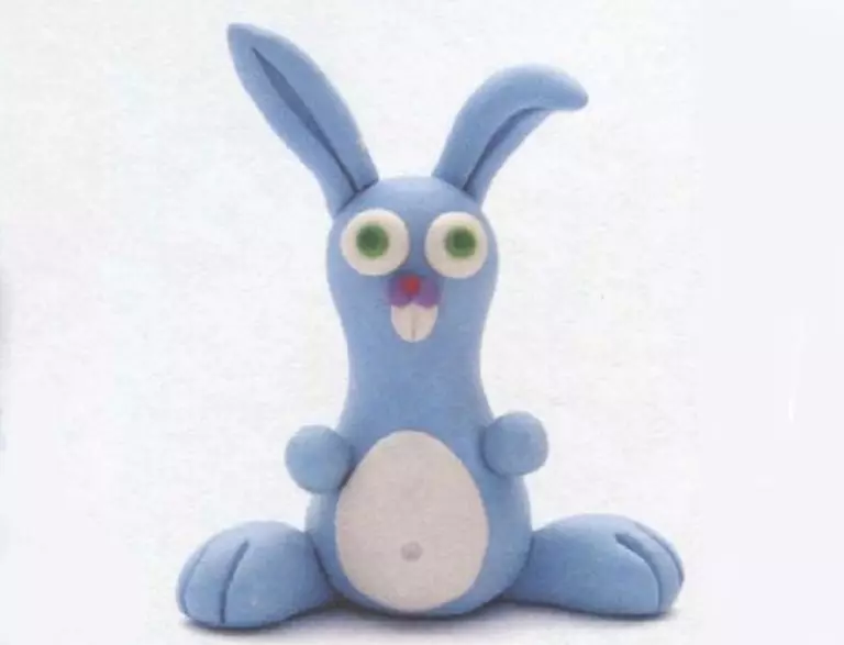 Hare and Rabbit fra Plasticine (40 bilder): Hvordan lage et grått bunny trinn for trinn? Hvordan lage en hvit kanin for barn i etapper? Izitna med gulrot 27195_34