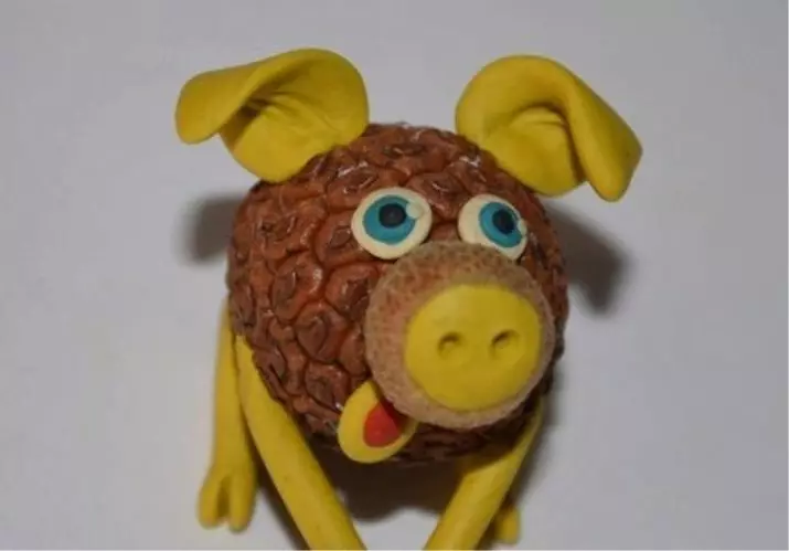 Piglet Plasticine: Bagaimana Membuat Pork dari Plasticine and Bumps? Bagaimana untuk membuat babi kuning secara berperingkat untuk kanak-kanak? Pemodelan babi lain melakukannya sendiri 27216_42