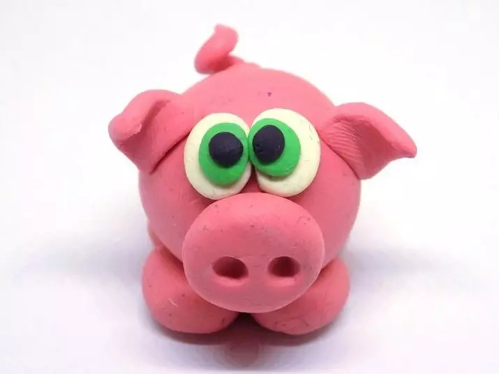 Placi de plasticină: Cum să faci o carne de porc din plasticină și umflături? Cum să faci un porc galben în etape pentru copii? Modelarea altor porci o fac singur 27216_5