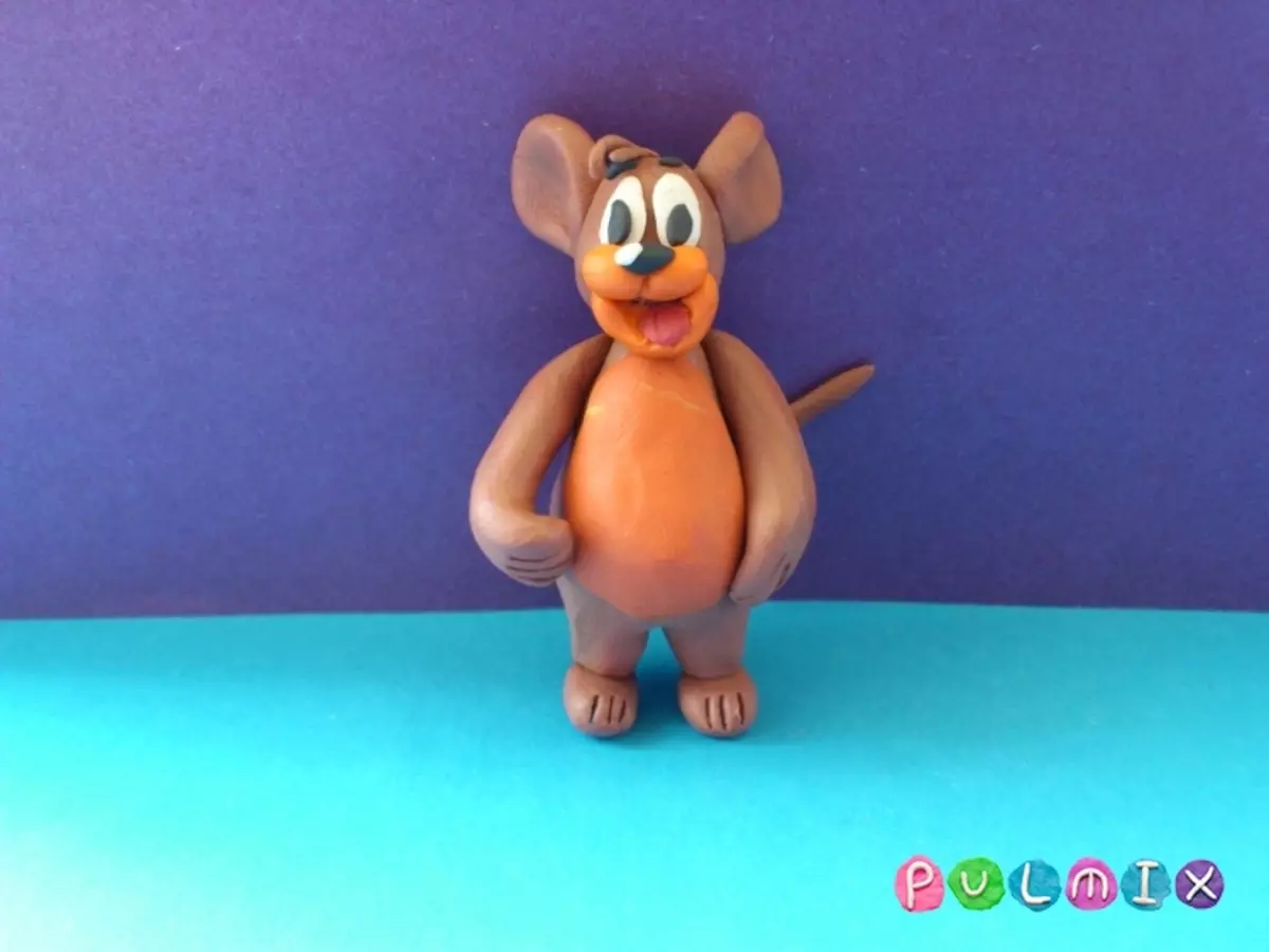 Пластилинна мишка (58 снимки): Как да си направим мишка от конус с пластилин и да го направи за деца със стомашни вещества стъпка по стъпка? Мишка мишка с кестени и с орехи го правят сами 27220_43
