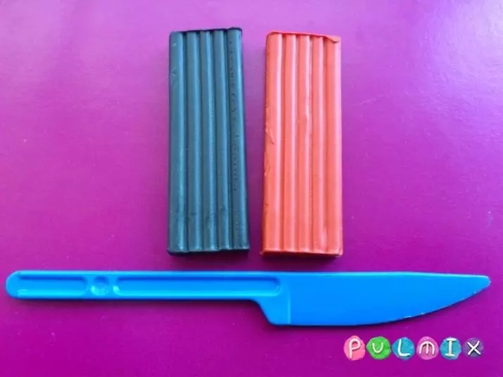 Bọ rùa từ plasticine (40 ảnh): Làm thế nào để làm cho nó trẻ em từ quả óc chó và plasticine từng bước? Làm thế nào để tạo một giai đoạn với một hạt dẻ? Mô hình hóa trên các tông và táo 27228_5