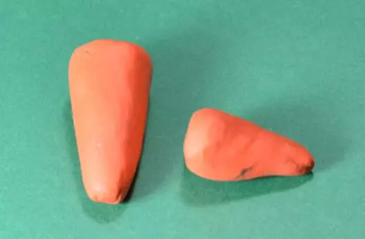 Fox de plastilina (43 fotos): ¿Cómo hacer un cierre de plastilina y estacas paso a paso para los niños? ¿Cómo hacerlo novato con tus propias manos? 27231_15