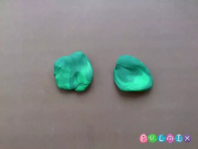 Anggur dari plasticine: pemodelan lembaran untuk kanak-kanak. Bagaimana untuk membuat sekumpulan anggur dengan tangan anda sendiri langkah demi langkah? Bagaimana untuk membuatnya di kadbod? 27234_5