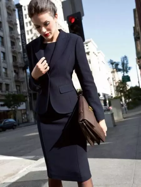 Bag-Portfolio (72 fotos): Modelos de mulleres de negocios 2725_68