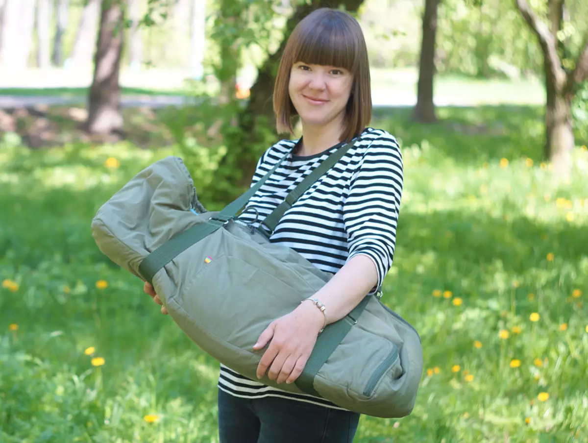 Bir yenidoğan için çanta taşıyan (80 fotoğraflar): bebek için taşınabilir model, yorumlar 2732_7