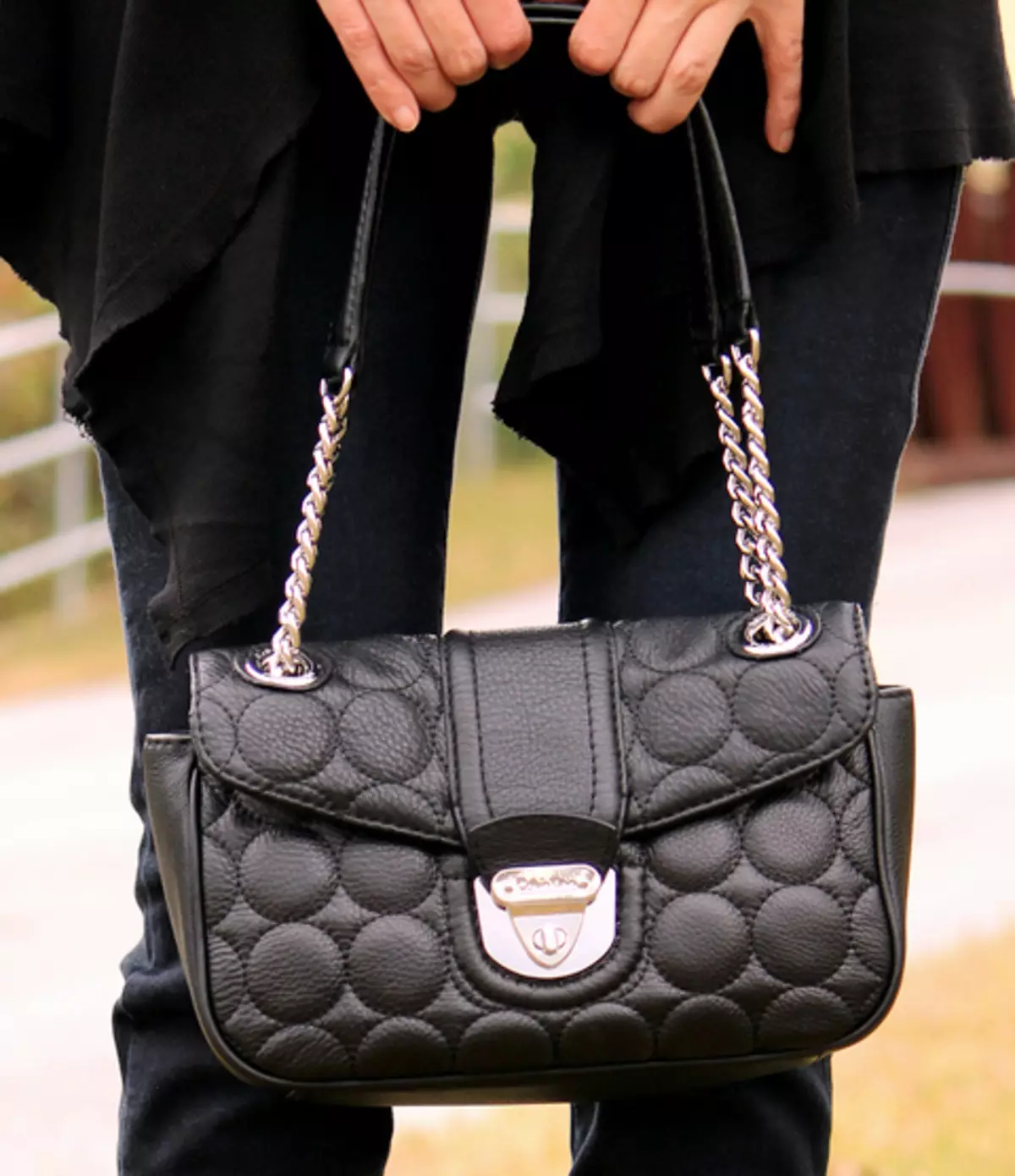 Bag on the chain (58 photos): quilted models 2739_40
