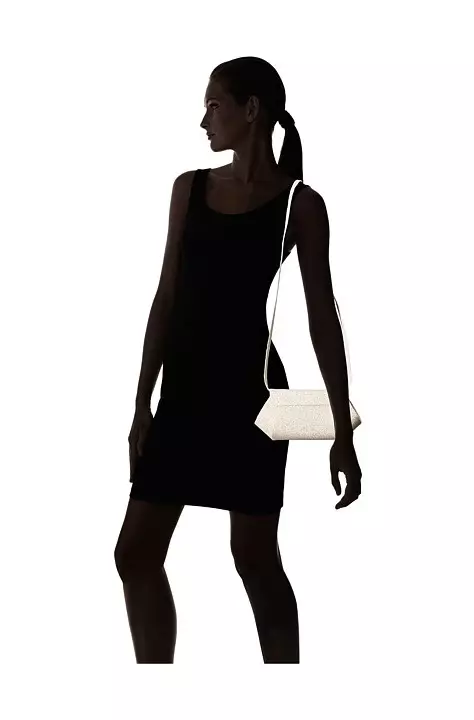 Calvin Klein Bag (ဓာတ်ပုံ 83 ခု) - အမျိုးသမီးမော်ဒယ်များ, ဂျင်းဘောင်းဘီများစုဆောင်းခြင်း 2756_30