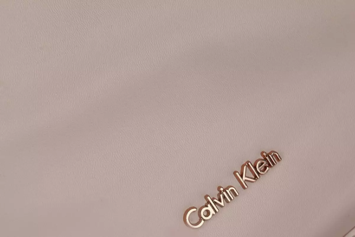 Calvin Klein Umufuka (Amafoto 83): Moderi z'abagore, Icyegeranyo cya Jeans 2756_67