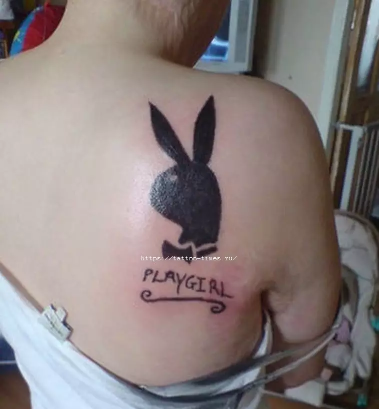 纹身“花花公子”：胸衣价值兔子。最好的草图。纹身在手指和身体的其他部位 276_23