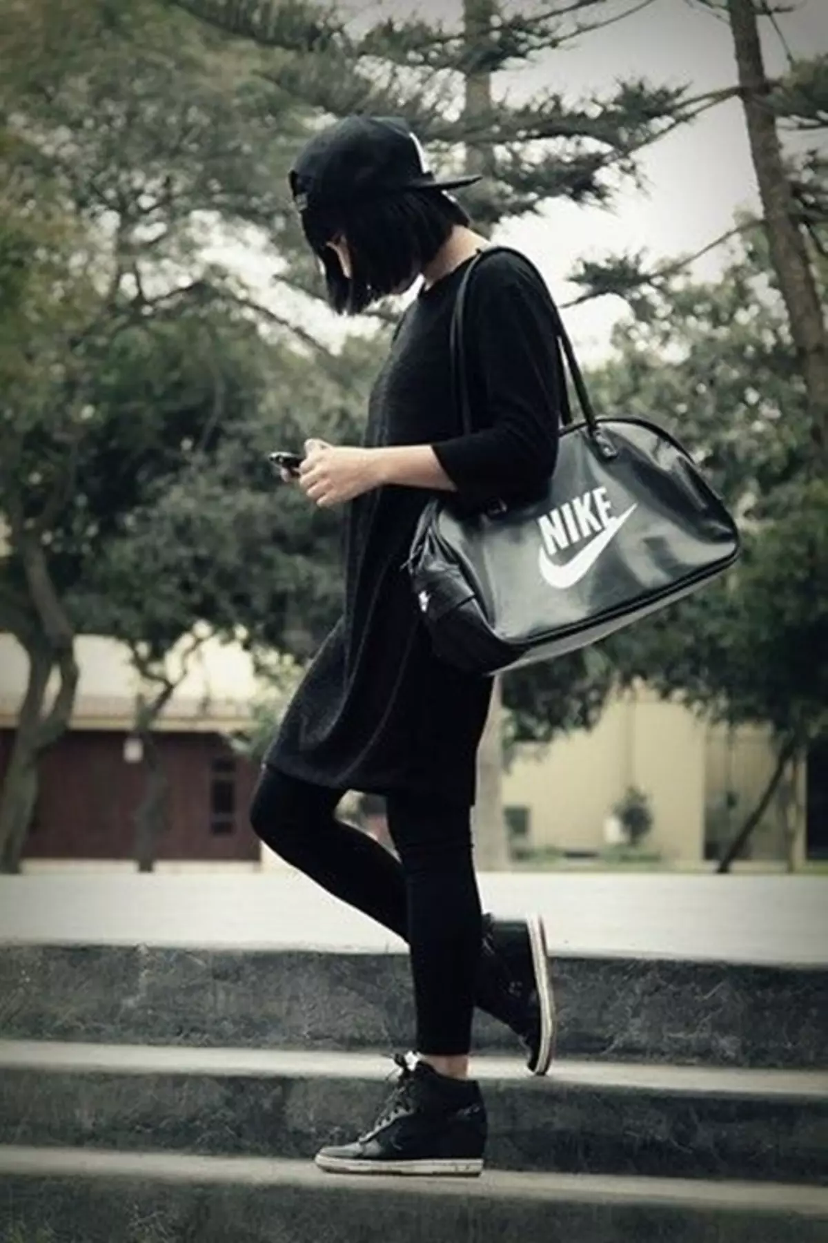 Bag Nike (67 Lluniau): Modelau Menywod ar gyfer Esgidiau a Chwaraeon, Clwb Campfa ac eraill