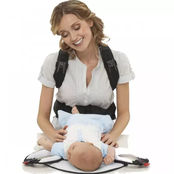 Kangaroo Bag (67 foto's): Modellen voor een pasgeboren baby en kinderen Chicco 2774_40