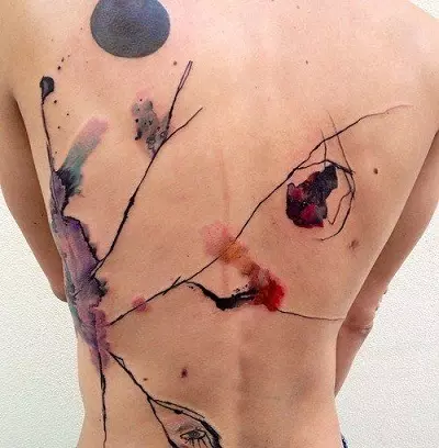 Tatuaxe en estilo Abstracción: bocetos para nenas e para rapaces, tatuaxe na man e no ombreiro, no pescozo e na perna, na parte traseira e noutras partes do corpo, o seu significado 277_25
