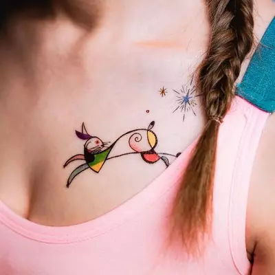 Татуировка в стил абстракция: скици за момичета и за момчета, татуировка на ръка и на рамото, на шията и крака, на гърба и на други части на тялото, тяхното значение 277_30