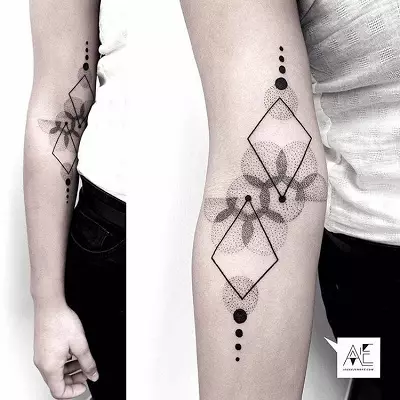 Τατουάζ σε στυλ αφαίρεσης: σκίτσα για τα κορίτσια και για παιδιά, τατουάζ στο χέρι και στον ώμο, στο λαιμό και το πόδι, στο πίσω μέρος και σε άλλα μέρη του σώματος, το νόημά τους 277_33