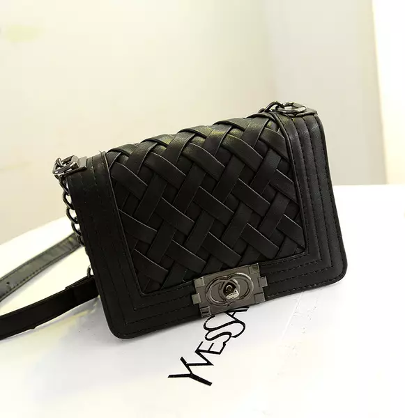 Yves Saint Laurent Bags (66 Foto): Model Perempuan dan Peraturan Pilihan 2785_17