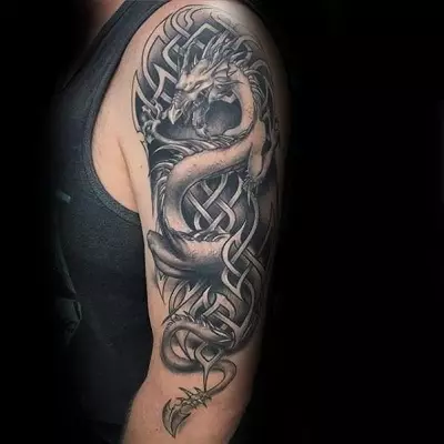 Tattoo met draken (68 foto's): schetsen en waarden. Tatoeages bij de hand en op de schouder, op de rug en op de heup, op de nek en het been, op de onderarm en op andere delen van het lichaam 279_44
