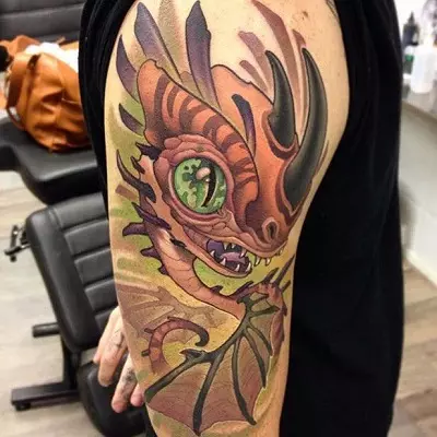 Tattoo con dragóns (68 fotos): bocetos e valores. Tatuaxes na man e no ombreiro, na parte de atrás e na cadeira, no pescozo e na perna, no antebrazo e noutras partes do corpo 279_48